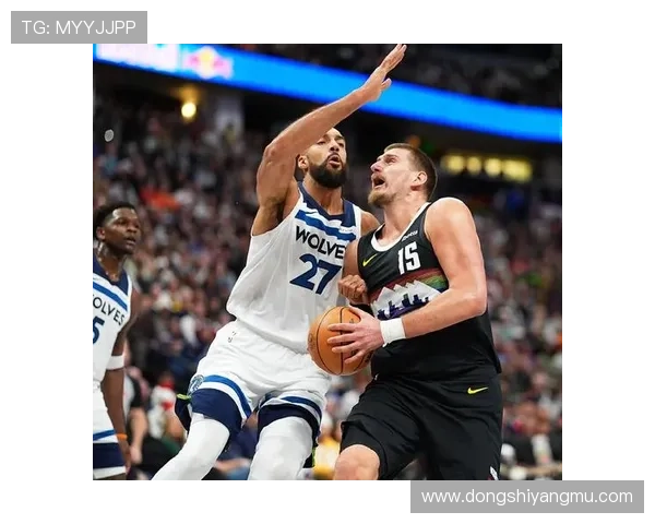 小丑皇登顶全美热搜第一引爆舆论